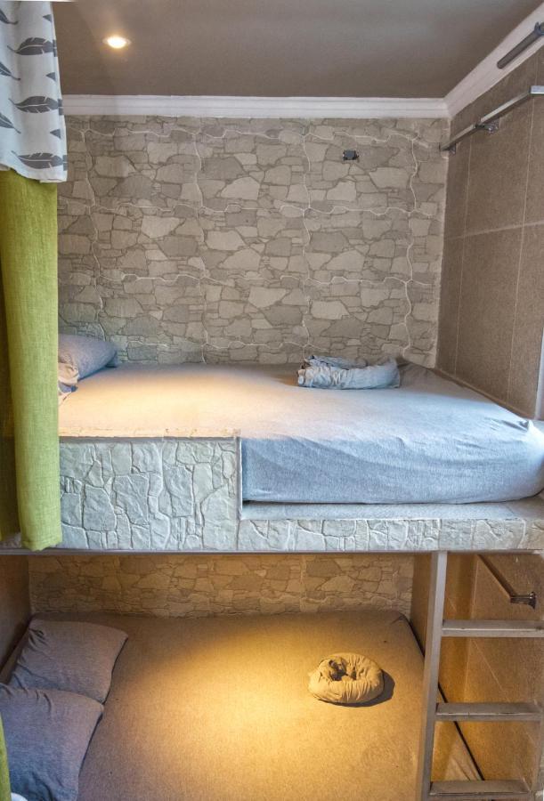 La Zona Hostel San Salvador Bagian luar foto